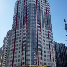 Хід будівництва ЖК Позняки-4а, 2 черга (вул. Драгоманова, 4), червень 2015