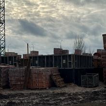 Хід будівництва ЖК Молодість, 7 будинок (секція 42), листопад 2025