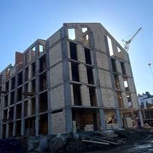 Ход строительства ЖК Амстердам, 7-8 секции, март 2026