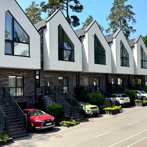 Таунхаус №39 (з гаражем, ділянка 2,2 сотки)