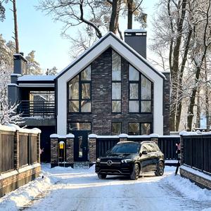 Дом №35 (с начальными ремонтными работами) 