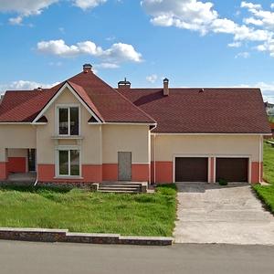 вул. Зоряна, 32