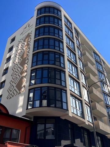 вул. Володимира Великого, 16