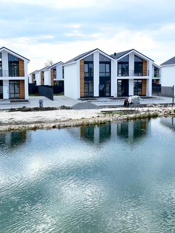 КГ Gardd House Eco Village