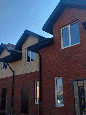 Таунхаусы Hi-Tech House