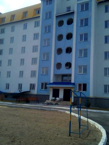 вул. Грушевського, 108а