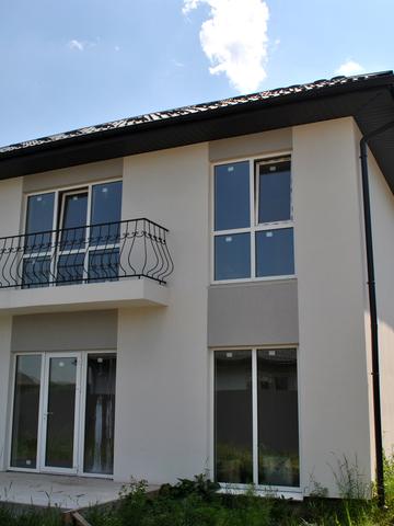 ул. Ивана Франка, 34-36