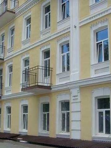 вул. Антоновича, 48б