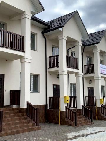 вул. Обнорського, 10