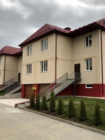 КМ Горобиновий маєток