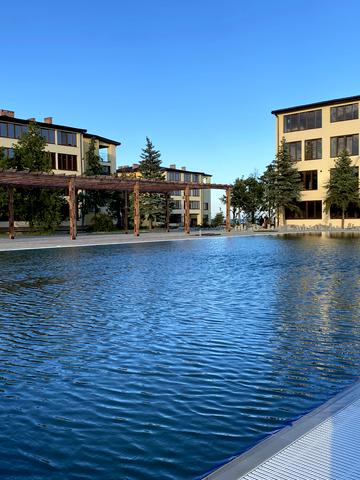 GRAND FAMILY APARTMENTS