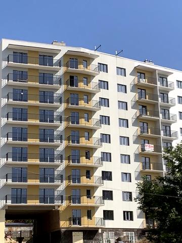 вул. Тарнавського, 7