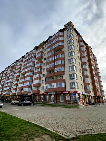 вул. Стуса / вул. Миколайчука