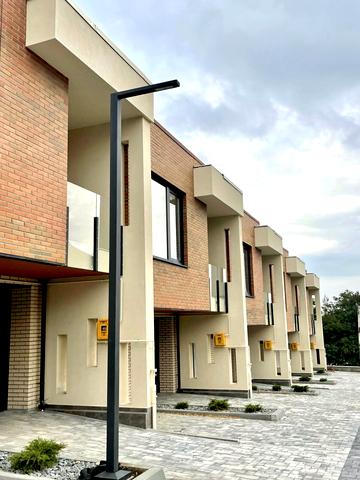 Таунхауси Emerald