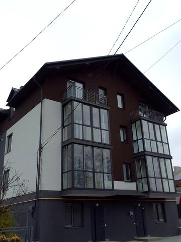 вул. Чернівецька, 17