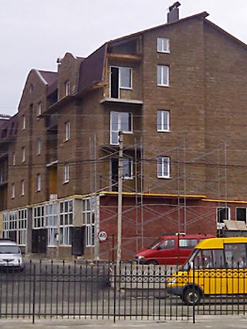 вул. Соборна (Леніна), 28