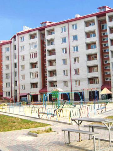 вул. Лозовецька, 8