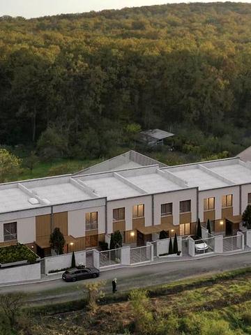 Таунхаус Luxor Gardens