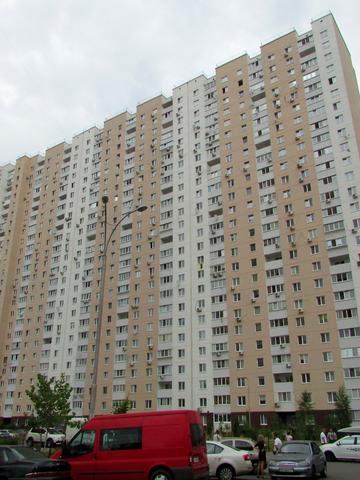 вул. Урлівська, 38 (будм-к. 4, Позняки-2)