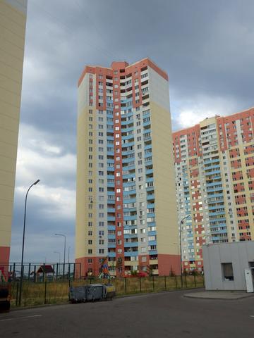 вул. Милославська, 2, 2б, 2в