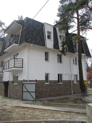 Клубний будинок Полтавська, 80