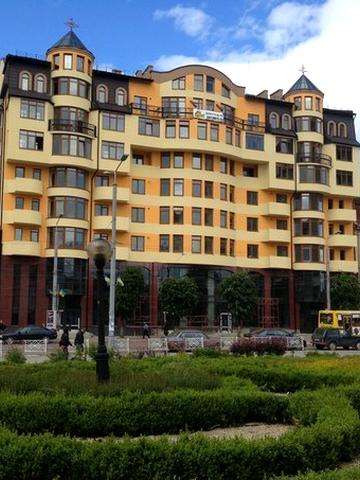 вул. Незалежності, 87