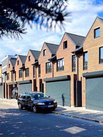 пер. Гнатюка, 11