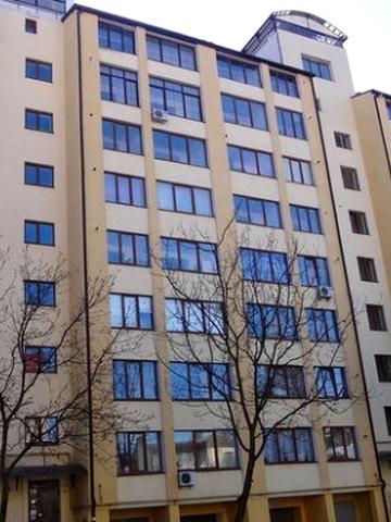 ул. Черновола, 56