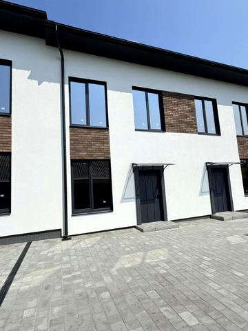 Таунхауси В13