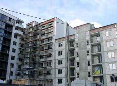 Статус будівництва ЖК Plus на Роксоляни Будинок 2