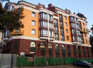 Статус будівництва Клубний будинок На Радистів Будинок