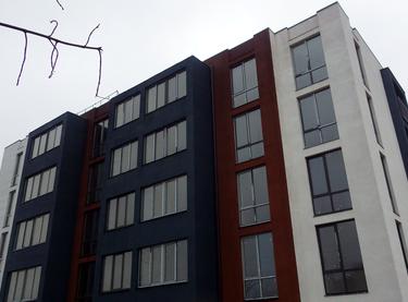 Статус будівництва Клубний будинок Corner Будинок 1