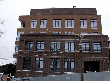 Статус будівництва Клубний будинок на Короленка Будинок