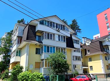 Статус будівництва вул. Літературна (Чехова), 6 Будинок