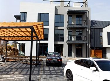 Статус будівництва Масив SMART & GREEN Будинок 1