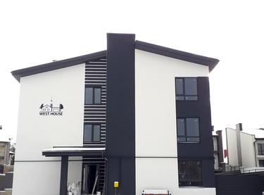 Статус будівництва Клубний будинок West House Будинок