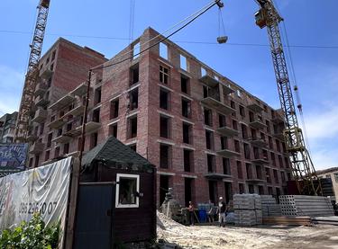 Статус будівництва вул. Степана Бандери, 60 Будинок