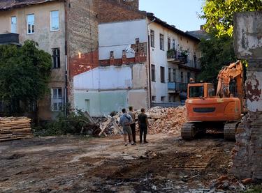 Статус будівництва Bernard Gallery by PRAUD Будинок