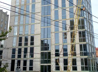 Статус будівництва вул. Родини Барвінських Будинок