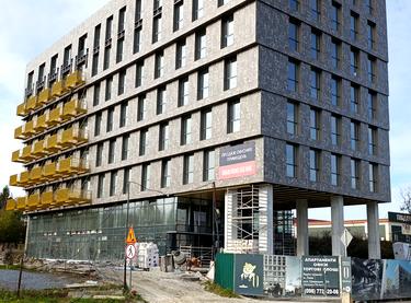 Статус будівництва Q-10 