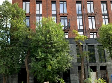 Статус будівництва Пространство на Літературній Будинок