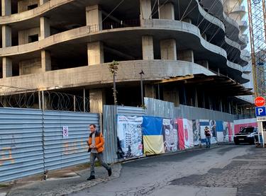 Статус будівництва Unity Towers Вежа В