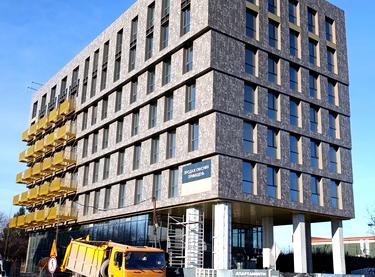 Статус будівництва Q-10 