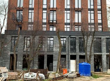 Статус будівництва Пространство на Літературній Будинок