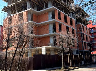 Статус будівництва вул. Слави Стецько, 8 Будинок