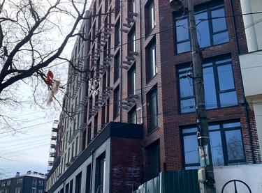 Статус будівництва Пространство на Літературній Будинок