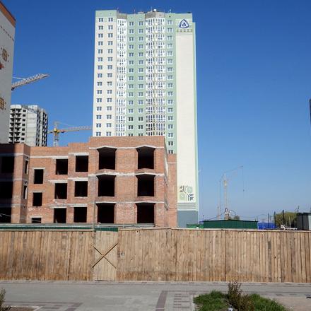 Хід будівництва ЖМ Патріотика, ЖБ Горинь (№29), квітень 2017