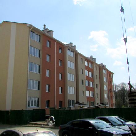 Хід будівництва ЖК Молодіжне містечко, 5 черга (вул. Подільська, 6, 8), квітень 2016