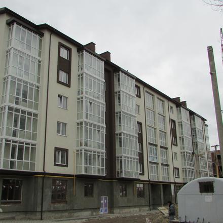 Ход строительства ЖК Спутник-Теремки, 1 дом (ул. Институтская, 45, 47), март 2016