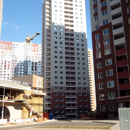 Хід будівництва ЖМ Патріотика, ЖБ Сіверщина (№8), вересень 2016